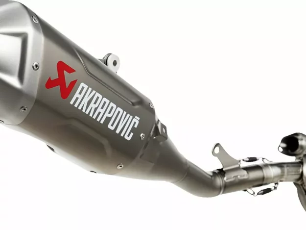 ΕΞΑΤΜΙΣΗ Evolution Line Exhaust System AKRAPOVIC